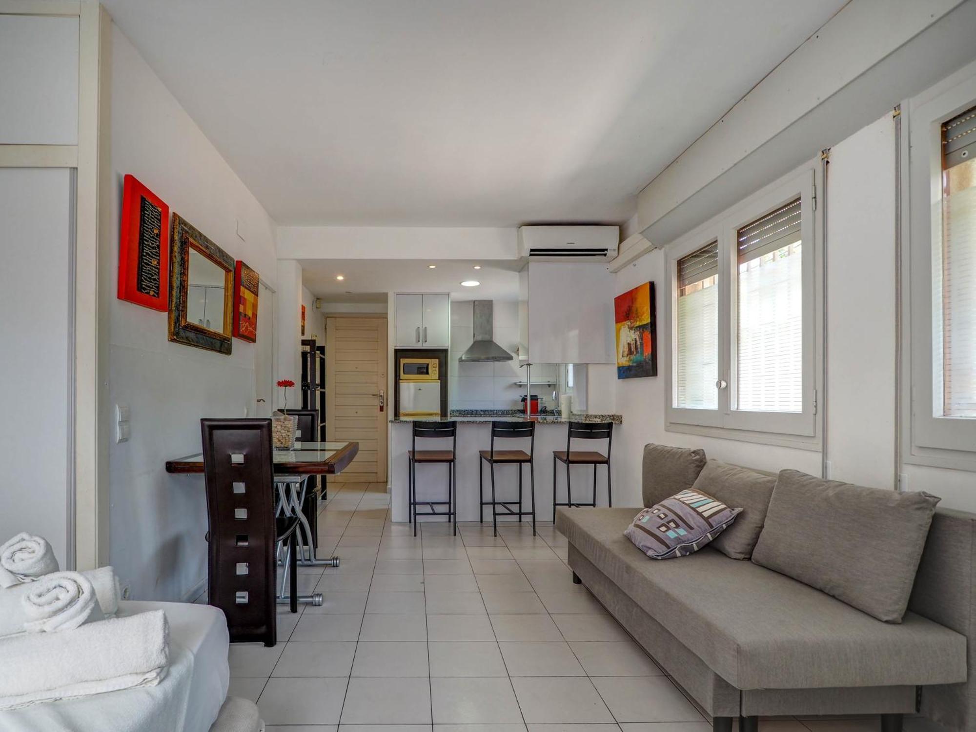 Los Globos Beach Studio By Hello Homes Sitges Exterior foto